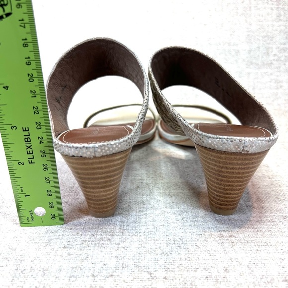 Donald J Pliner NWOB Viv Gold metallic dress sandals heels size 10M party classy - Picture 8 of 11